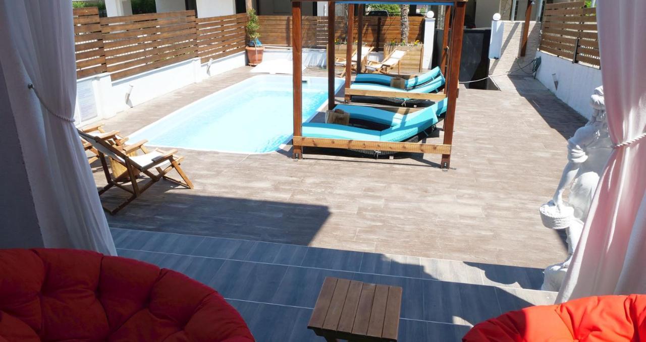 Villa Azzuro Ground Floor Nea Kallikrateia ภายนอก รูปภาพ