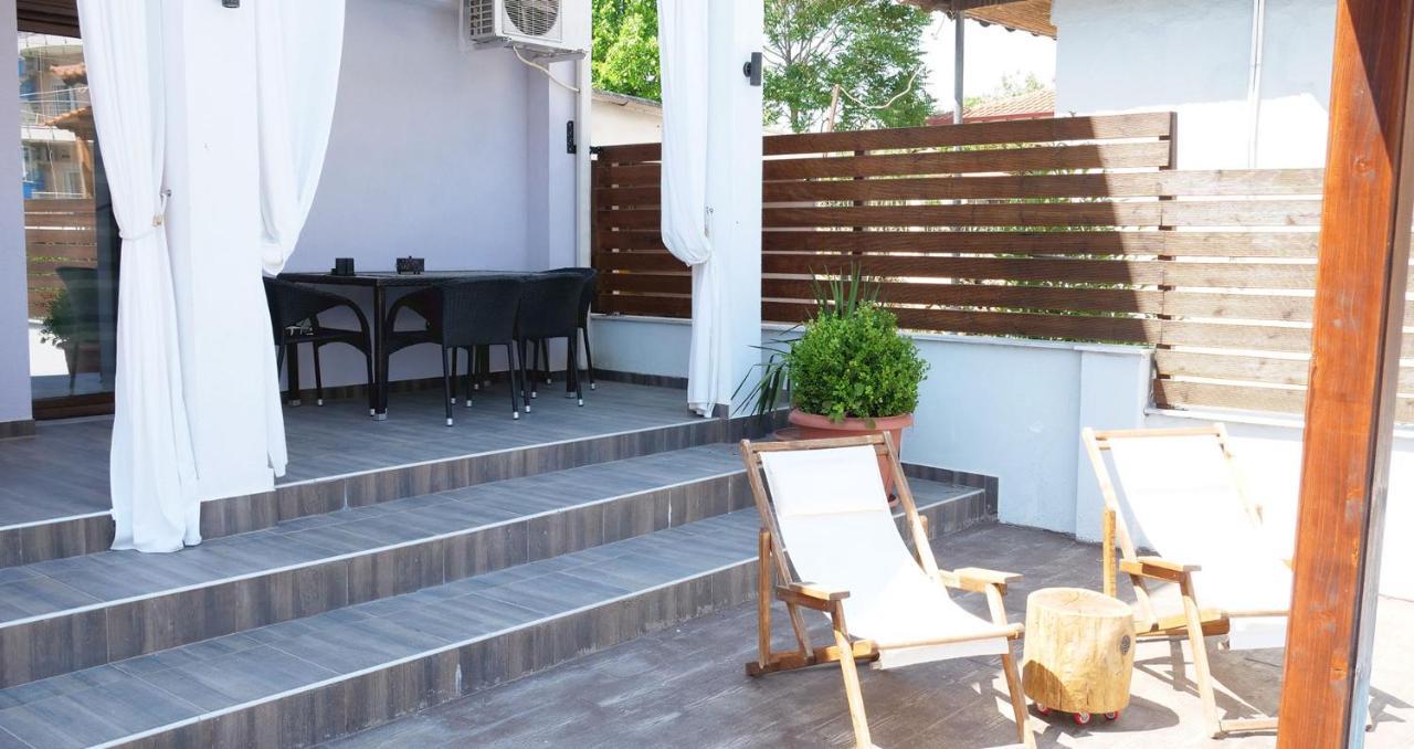 Villa Azzuro Ground Floor Nea Kallikrateia ภายนอก รูปภาพ